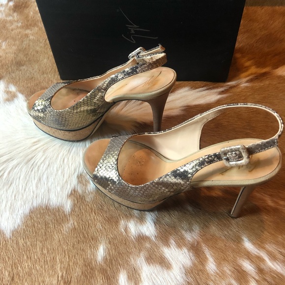 Giuseppe Zanotti Sandals - Picture 4 of 13